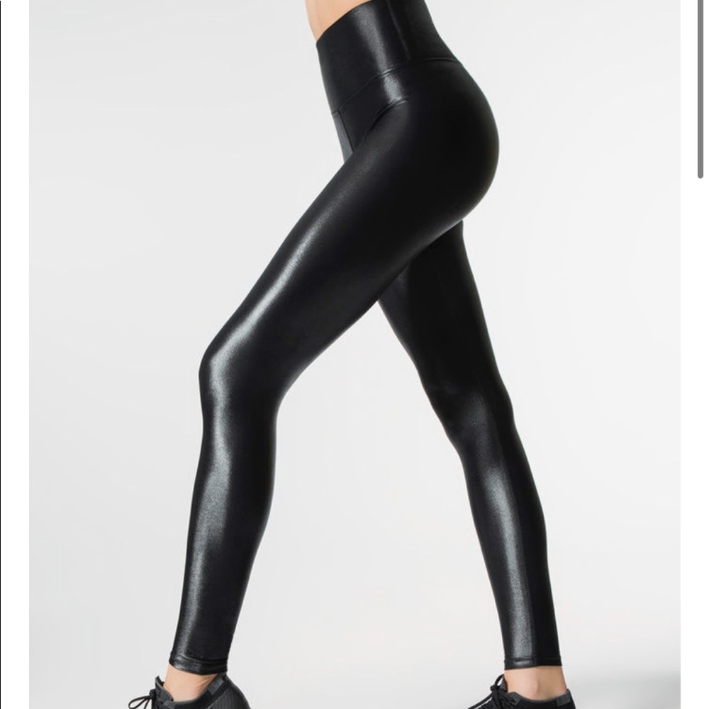 Carbon38 Takara High Rise Leggings